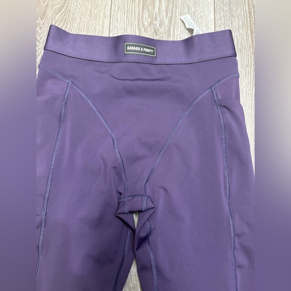 Savage X Fenty Deep Purple Leggings - Picture 3 of 10